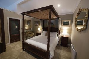 Deluxe Suite room in The Carriage Houses at Beechpark House