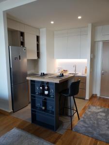 B-G Waterfront Apartment