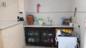 Apartamento no GuaujáSP, c 2 q., 72 m2. Uma vaga na garagem