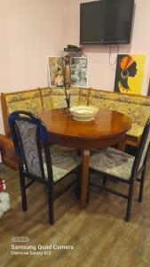 Historical apartment in city center (old Tbilisi)