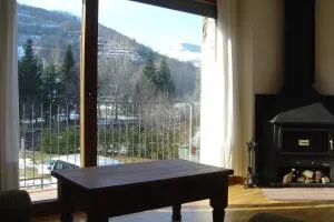 LLANARS, en Vall de CAMPRODON Vistas Montaña de frente, ASCENSOR, Orientación Sur, Chimenea, WIFI, MOLLÓ PARK, VALLTER, HÍPICA, GOLF - Льянарс