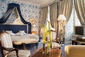 Hotels Chateau De Villiers-Le-Mahieu : photos des chambres