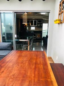 Cobertura com piscina privativa - 30m praia