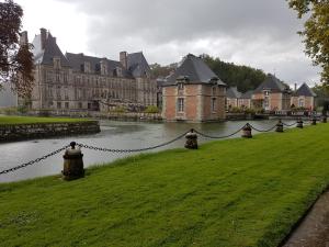 Appartements Studio cosy Fontainebleau hyper Centre : photos des chambres