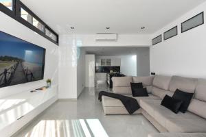 Daniela by VillaGranCanaria