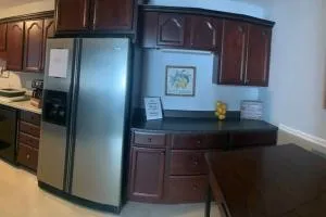 Spacious Four Bedroom Attached Home in Springboro- Unit 1 - مياميسبيرغ