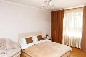 Сонячна квартира на Княжому Затоні - Poznyaki