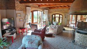 Villas Luxury family villa in the heart of Gascony. Large pool & gorgeous view : photos des chambres