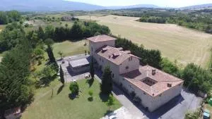 Posada Torre Palacio La Taxuela - 埃斯皮诺萨德洛斯蒙特罗斯