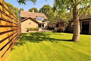 't Hoefijzer - De Bus