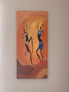 Rhino House with 3 bedrooms next to Pilanesberg and Sun City