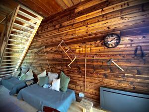 Maisons de vacances Authentique grange savoyarde : photos des chambres