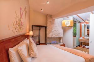 Casa Biru Hotel Boutique