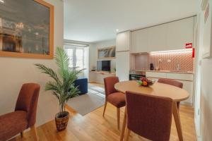 River Eyes at Porto apartments