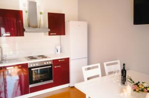 Villa Solo Luxury family app in Nature park