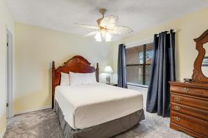 Gulf Highlands - 149 Grand Island