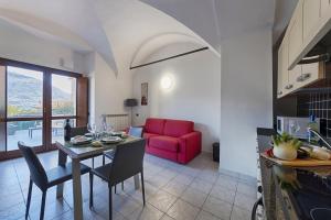 LakeView LakeComo, CIPRESSO 7, 4Seasons, Terrace, 30m to Lake! by STAYHERE-LAKECOMO