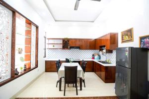 Lavie House 2 - 8B Lạc Long Quân