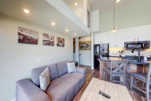 Serenity By the Slopes