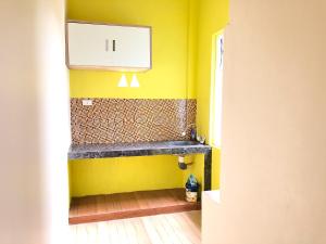 RedDoorz Syariah at Jalan Pangeran Antasari 4 Lampung