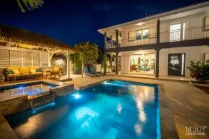 LA VILLA ROSAYA - Piscine & Jacuzzi - Casabona