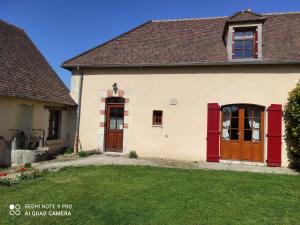 Maisons de vacances Gite Lorcy, 3 pieces, 5 personnes - FR-1-590-40 : photos des chambres