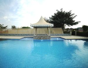 Amrit Van Resort