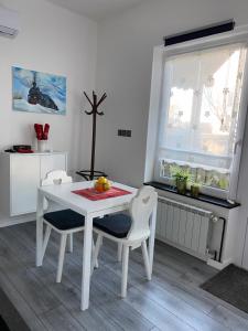 Studio Apartman Lora