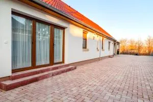 Szőlővirág Vendégház - Sárszentlőrinc