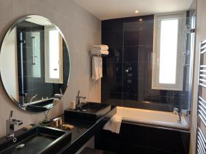 Hotels Hotel Le Canberra : photos des chambres