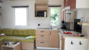 Campings Camping Domaine Du Golfe De Saint Tropez : photos des chambres
