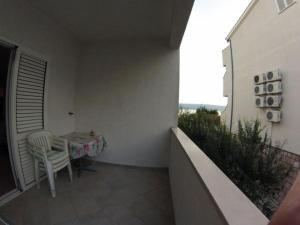 Apartment in Duce with balcony, air conditioning, WiFi 5062-1