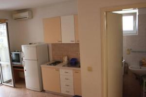 Apartment in Duce with balcony, air conditioning, WiFi 5062-1 