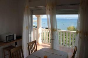 Apartment in Duce with sea view, terrace, air conditioning, WiFi 5061-3