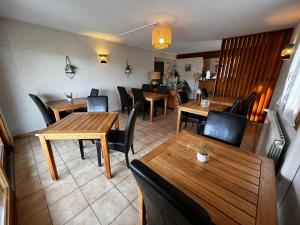 Hotels Hotel les Chaumettes : photos des chambres