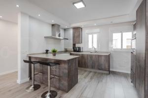 Spacious apartment with a view - historic center by REMS