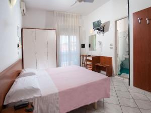 Standard Double or Twin Room with Balcony - Depandance room in Hotel Odeon