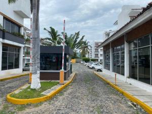 hermoso condominio suites las palmas con alberca