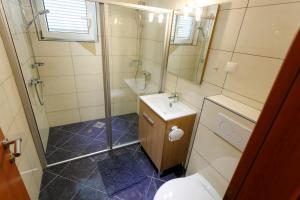 Apartments Lacic 