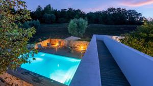 TRULLO SANTA PAZIENZA 6&3, Emma Villas