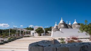 TRULLO SANTA PAZIENZA 6&3, Emma Villas
