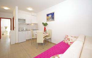 Apartmani Mila Brela