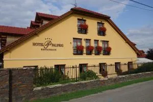 Hotel a restaurace Palfrig - Fryčovice