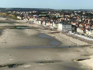 Appartements Villa Louise - Appartement Spacieux proche digue avec jardin : photos des chambres