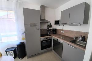 Maisons de vacances SV 8 -Les Ecureuils bel appartement dans une residence calme et securisee : photos des chambres