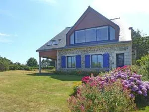 Comfortable holiday home with fantastic sea view - Pordic