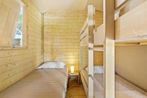 Campings Camping Le Damier : photos des chambres