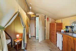 Campings Camping Le Damier : photos des chambres
