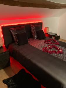 Agréable maisonnette de ville avec jacuzzi