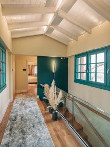 CASTRELLO Old Town Hospitality